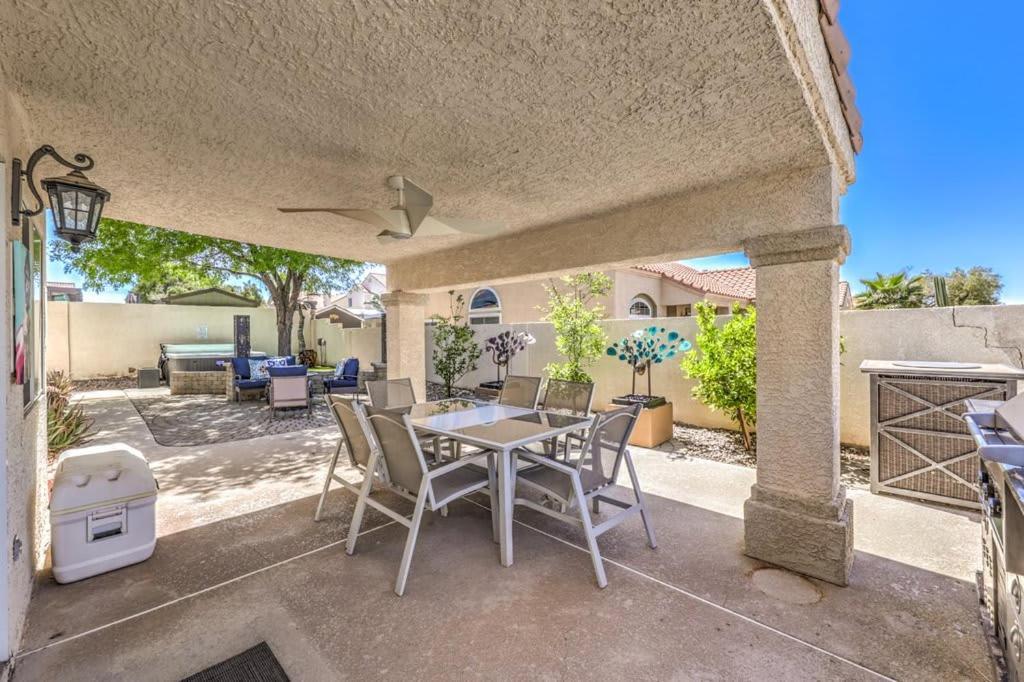 Family Fun For Everyone In Las Vegas- 4 Bedrooms, Billiards, Game Room Гендерсон Екстер'єр фото
