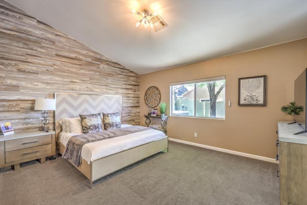 Family Fun For Everyone In Las Vegas- 4 Bedrooms, Billiards, Game Room Гендерсон Екстер'єр фото