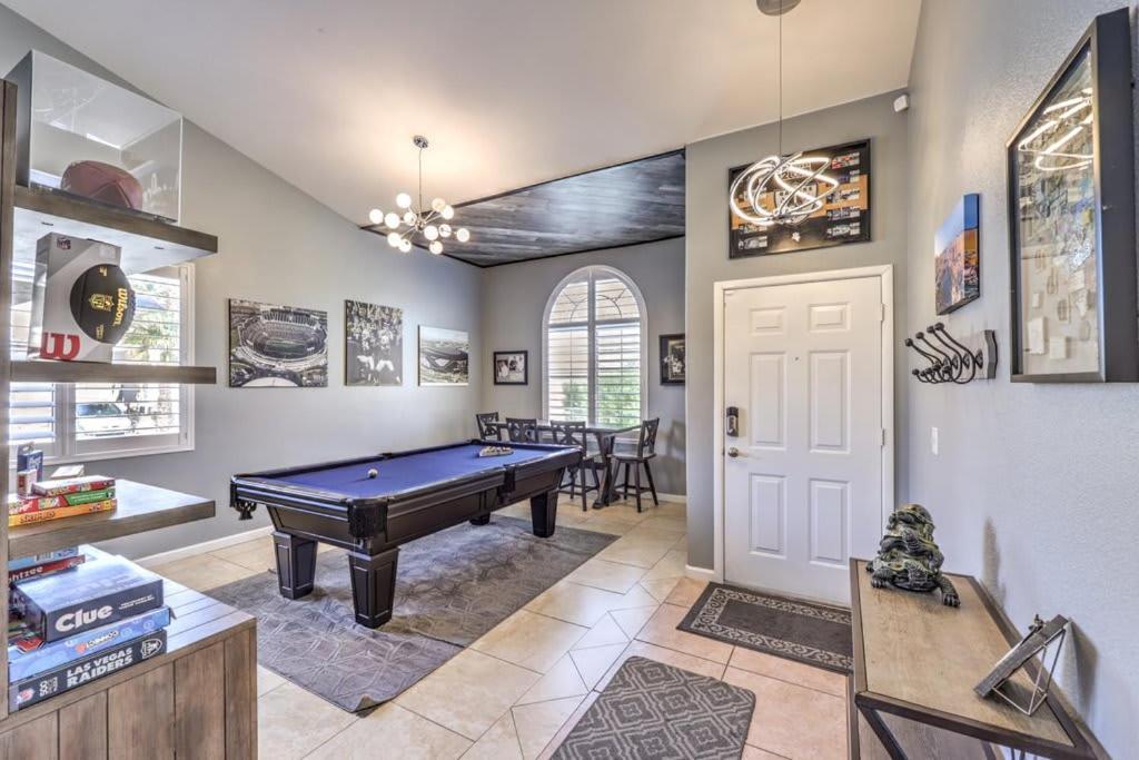 Family Fun For Everyone In Las Vegas- 4 Bedrooms, Billiards, Game Room Гендерсон Екстер'єр фото